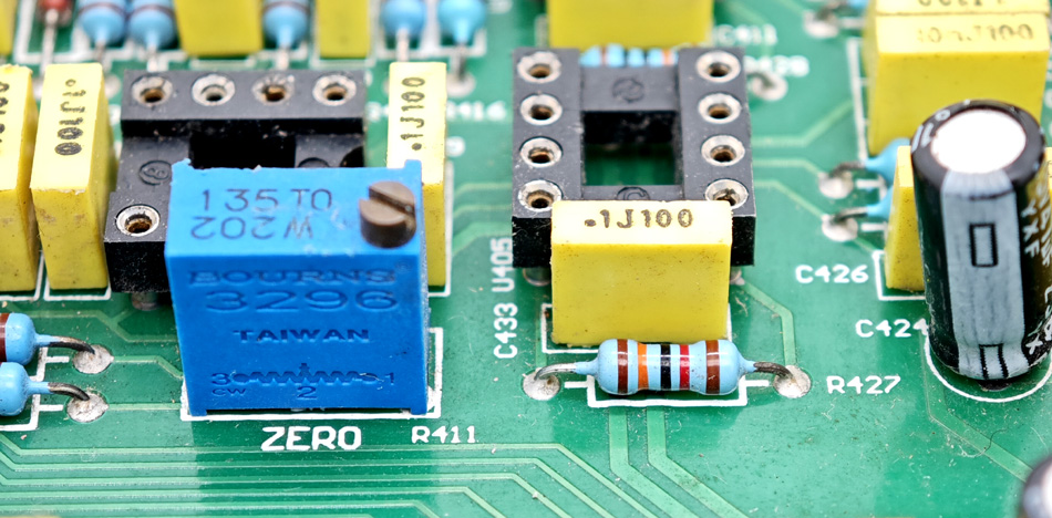 PCBA कारखानाहरूको भावी प्रवृति: कृत्रिम बुद्धिमत्ता देखि बुद्धिमानी निर्माण सम्म