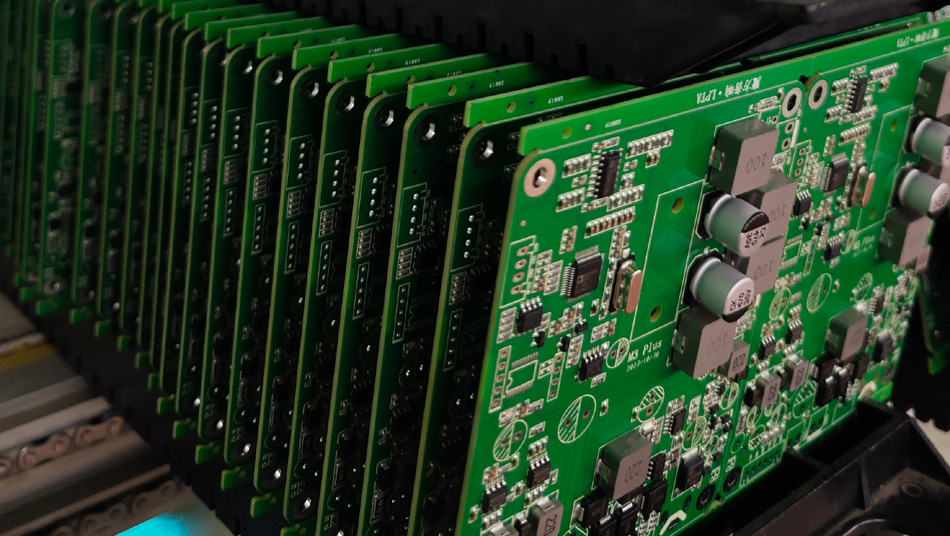 PCBA कारखानाहरूको पूर्ण-प्रक्रिया गुणस्तर अनुगमन प्रणाली बुझाउँदै